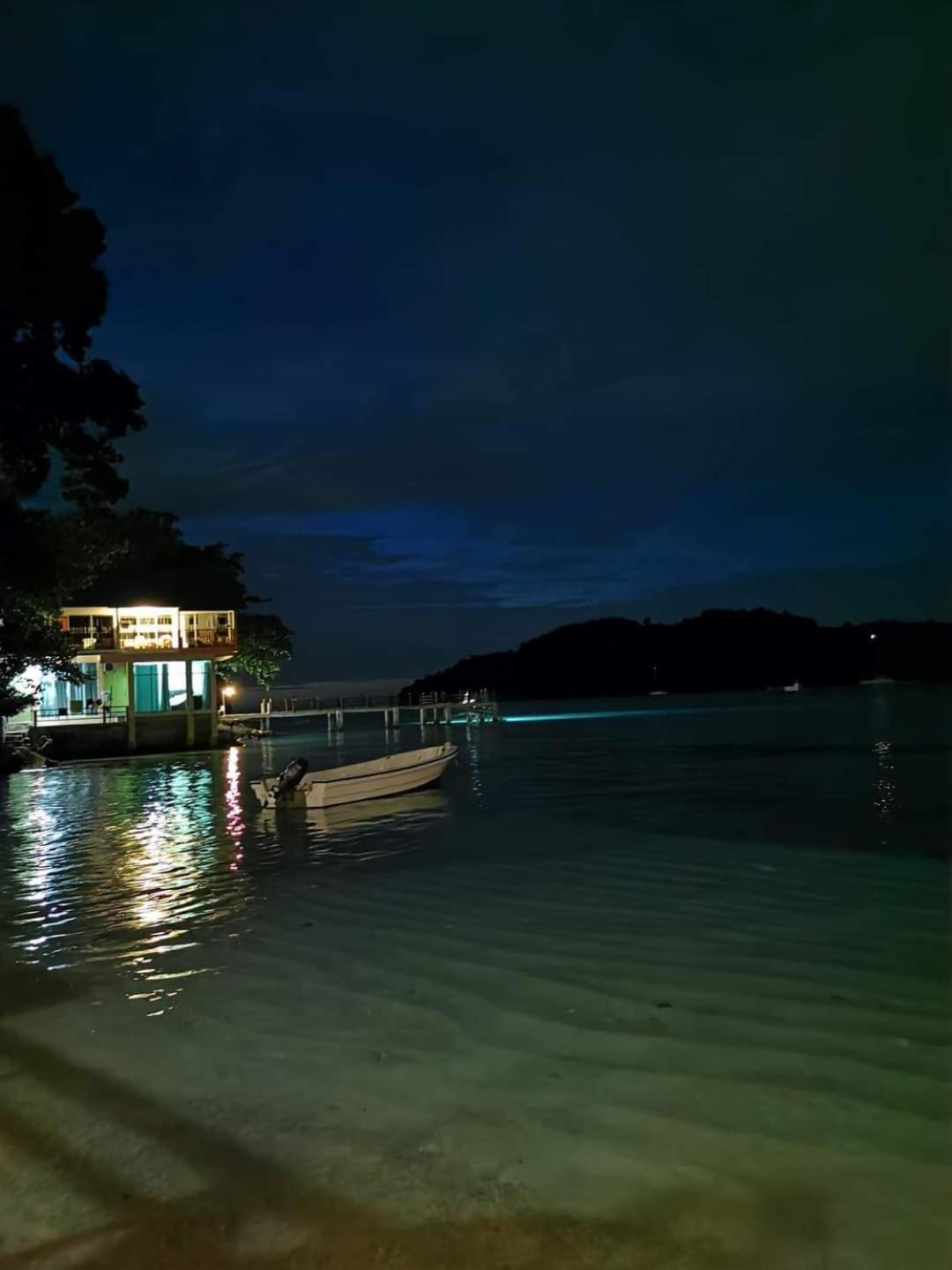 Mr. Bean Resort Sabang  Room photo